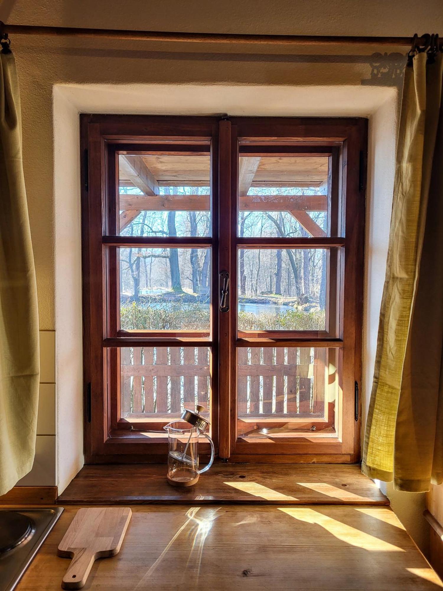 Apartmány Červený Dvůr Chvalšiny Exterior foto