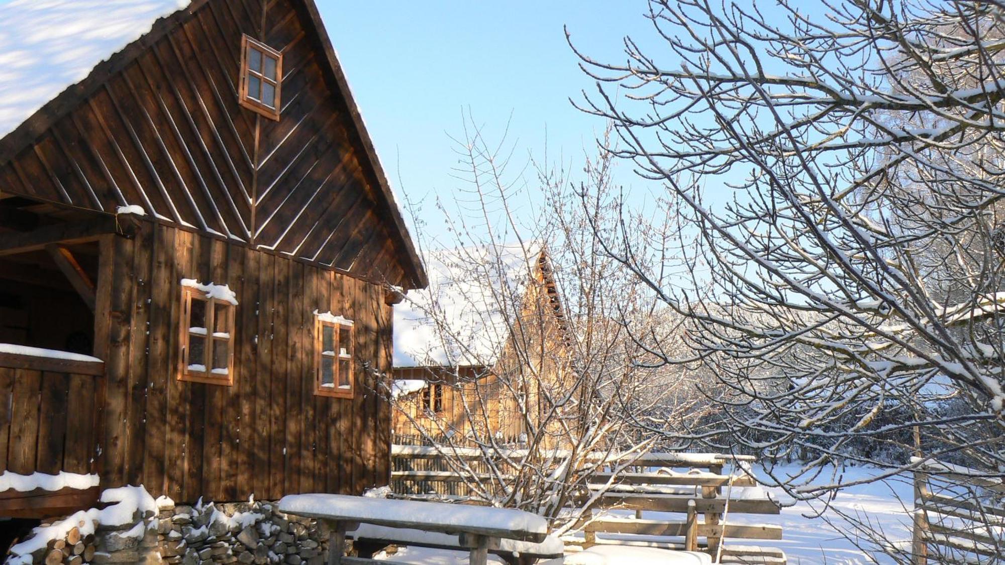 Apartmány Červený Dvůr Chvalšiny Exterior foto